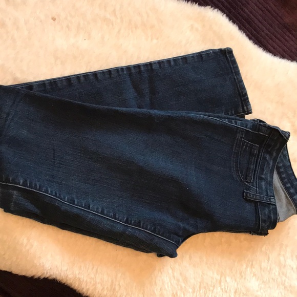 Woman’s pants - Picture 2 of 2